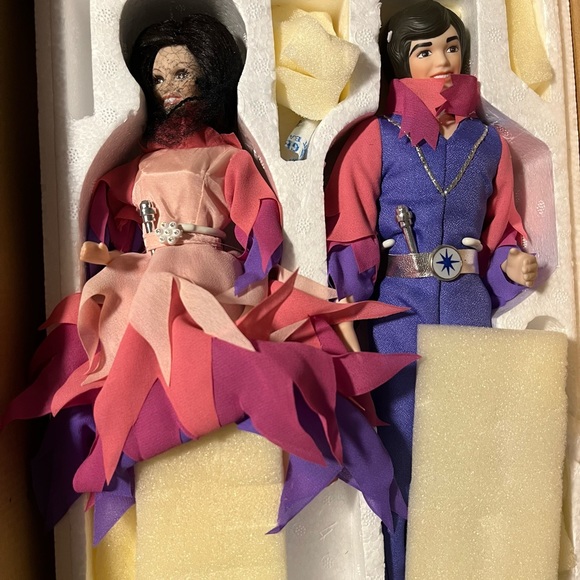 Donny and Marie Osmond Porcelain dolls limited edition, collector dolls. - Picture 15 of 16